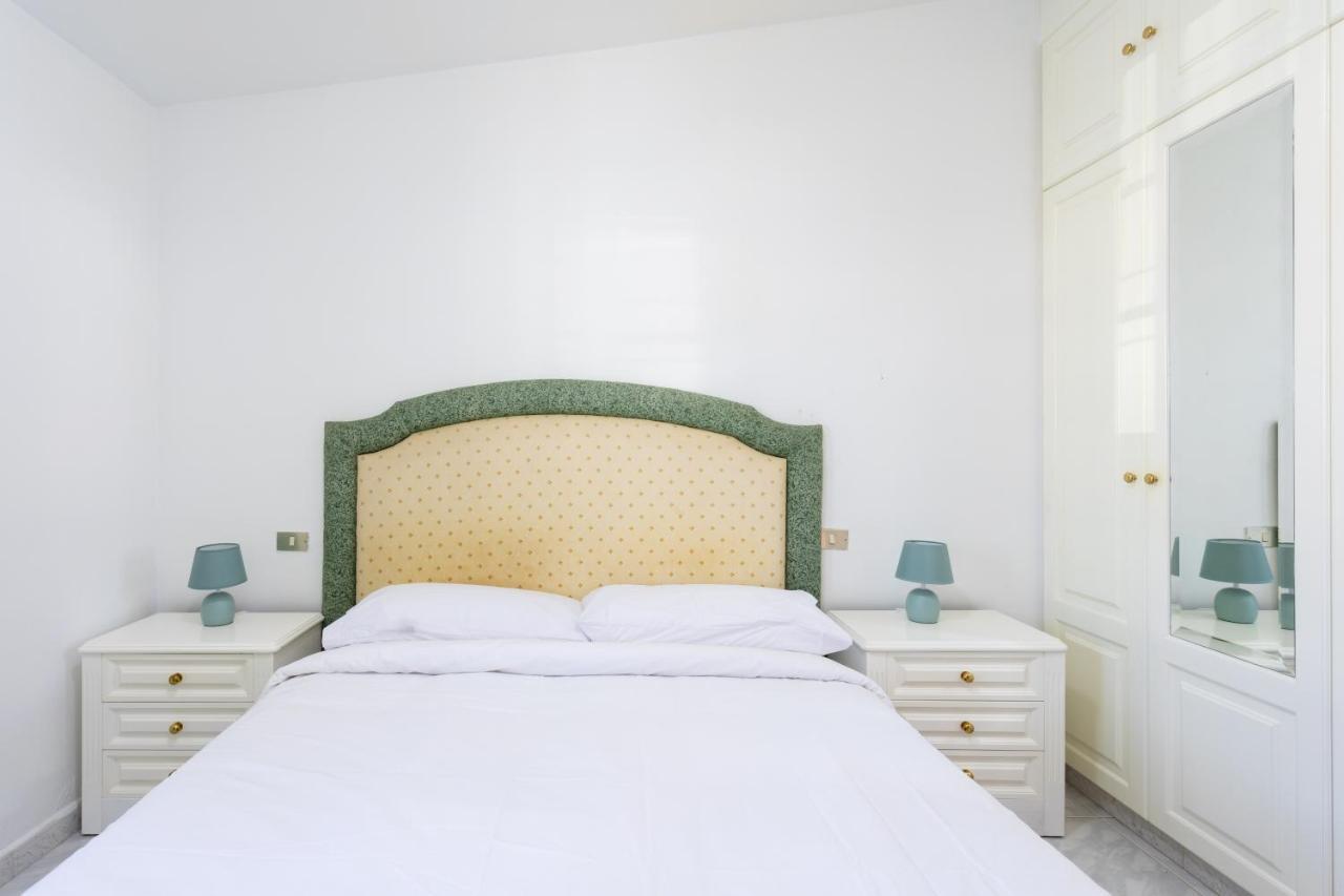 Live Playa Chica Abades Apartment Abades  Luaran gambar